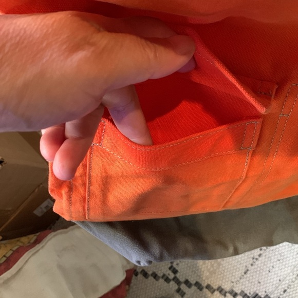 Gently Loved Chester Wallace Upright Tote Unisex - Picture 5 of 10